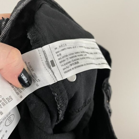 Abercrombie & Fitch Black Ultra High Rise Ankle Straight Jeans Size 27 Short - Picture 4 of 7